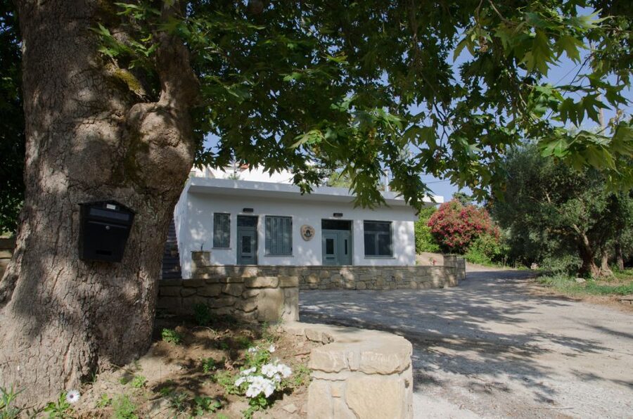 Chania: 5-Wine Tasting with Locals in Village near Kissamos - Price and value: what $58 gets you in west Chania