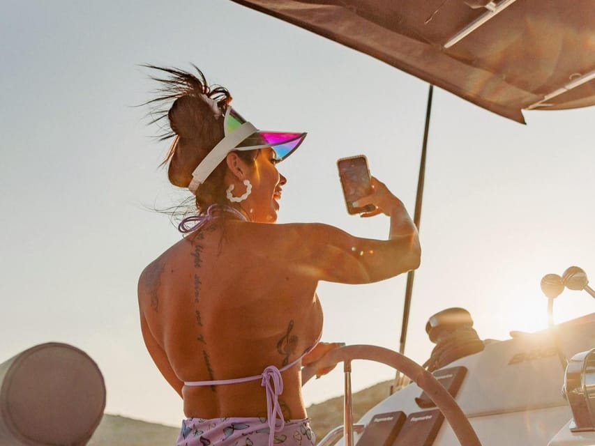 Chania: Afternoon Catamaran trip - Dinner, Drinks & Sunset - Getting to Kolymvari Port Without Losing the Vibe