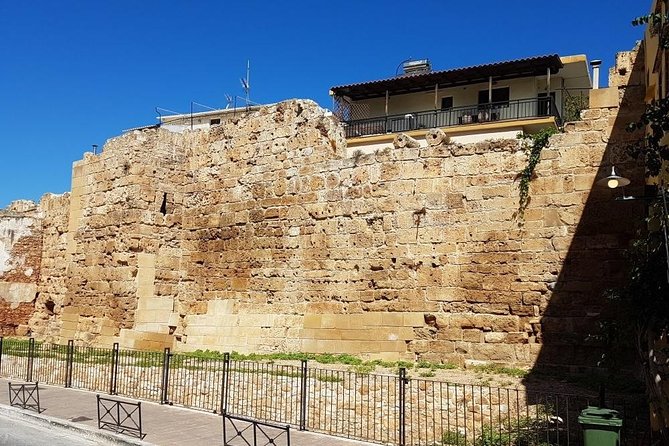 Chania old town, mountains, restaurant Private Tour (group of 6) - Theriso Village, Malaxa Views, and the Cemetery Stops on the Way Back