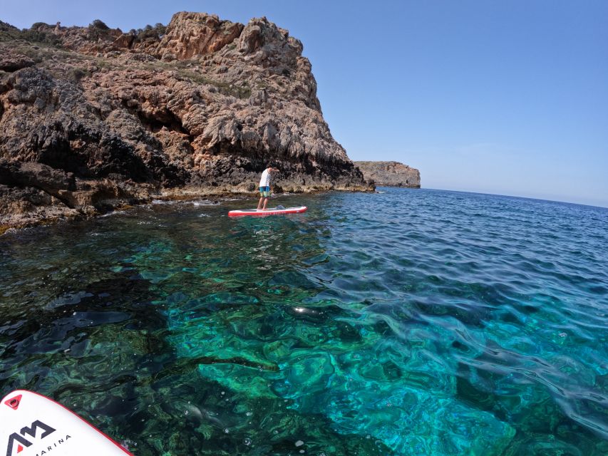 Chania: Stand-up Paddleboard Tour to Lazareta Island - Meeting SUPn’Blue, kitting up, and the simple gear setup