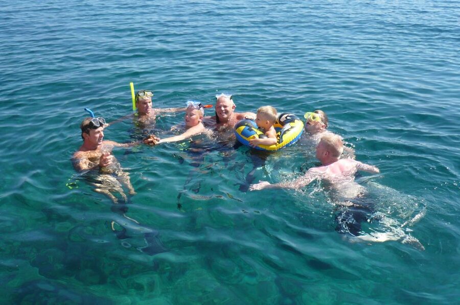 Chania Town: Glass-Bottom Boat Cruise to Thodorou & Lazareta - Logistics You’ll Actually Care About (Not the Fine Print)