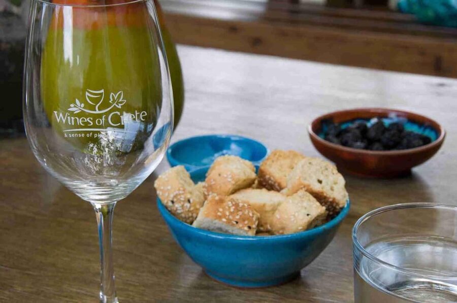 Chania Walking Food And Wine Night Tour - Key highlights at a glance