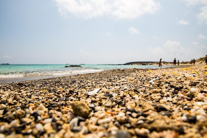 Crete: Elafonisi – 4 hours in the beach - Pickup and letting someone else handle the drive