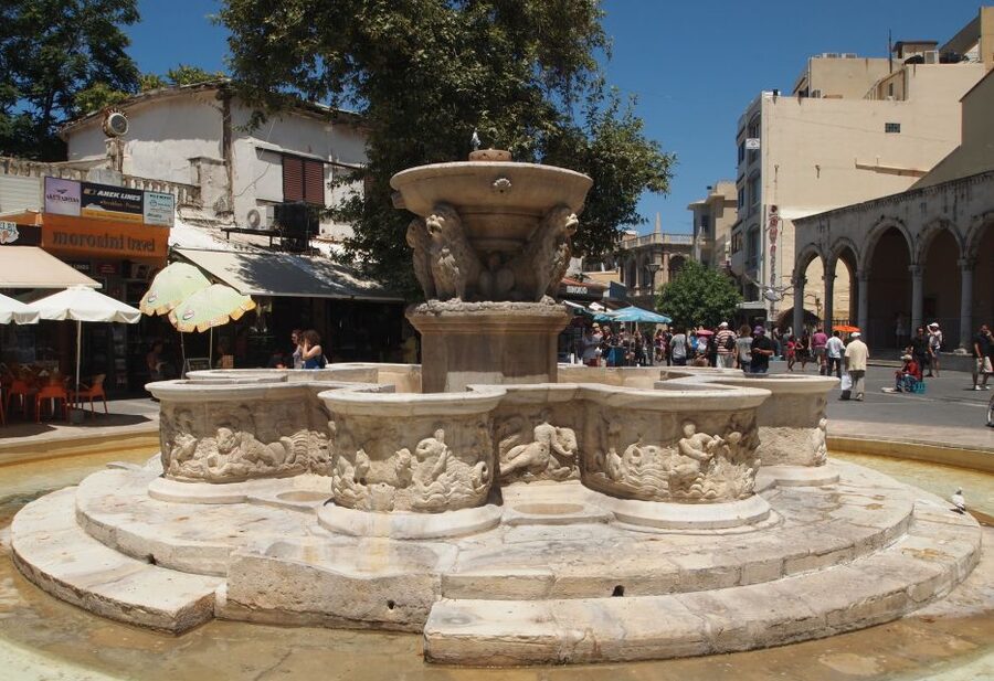 From Chania: Knossos Palace and Heraklion Full-Day Tour - Pickup from Chania: how the route affects your energy