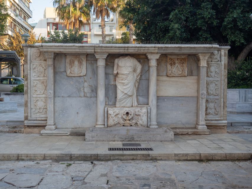 From Chania: Knossos Palace and Heraklion Full-Day Tour - Guide quality: the human difference you can feel