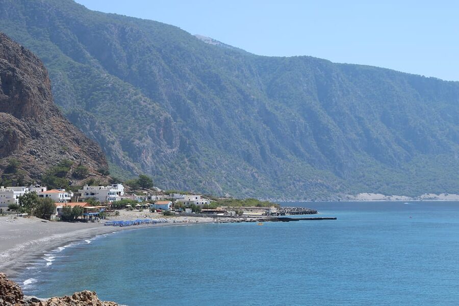 From Chania/Rethymno: Samaria Gorge Easy Way - Hiking Samariá Gorge the Easy Way (and Why It’s Smart)