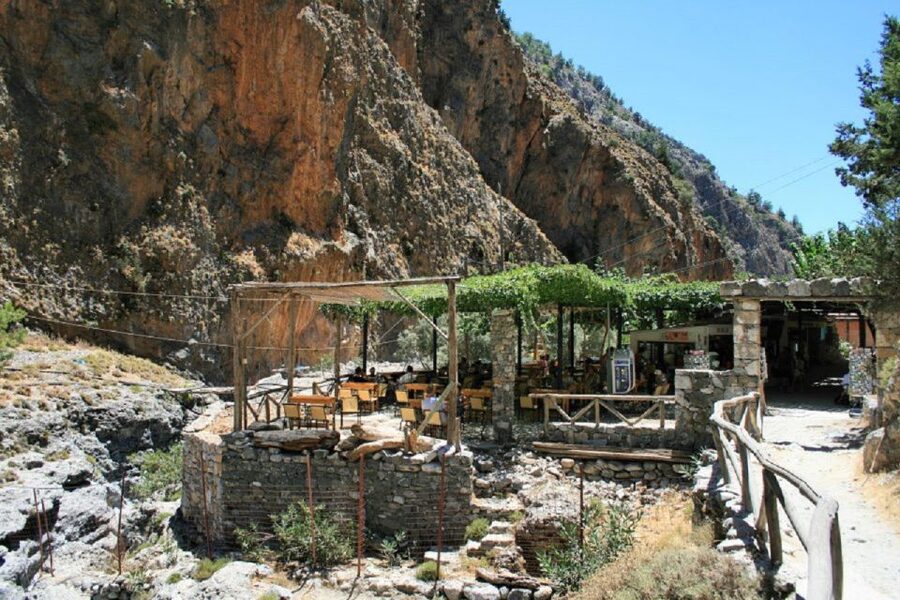 From Chania: Samariá Gorge Guided Hike - Should You Book This Samariá Gorge Guided Hike?