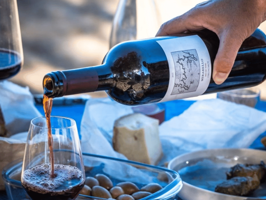 La Canée : dégustation de vins en français - Chania’s sunset, served with four wines and a plan