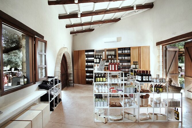 Manousakis Winery Shuttle Service Tour and Taste - Key things to know before you go