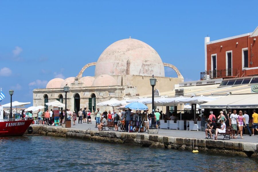 North-East Crete: Chania Full-Day Tour with Snack and Pickup - Akrotiri Peninsula and the Grave of Eleftherios Venizelos
