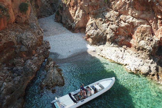 Private Boat Trip Chania - Balos (price is per group-up to 9 people) - Meeting point: SEAze The Day on Akti Enoseos