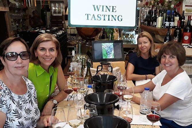 PRIVATE Walking Tour with Lunch and Wine Tasting by a Sommelier - How much walking and when you’ll feel it