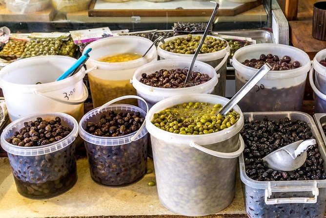 PRIVATE Walking Tour with Lunch and Wine Tasting by a Sommelier - Final call: should you book this Chania private tour?