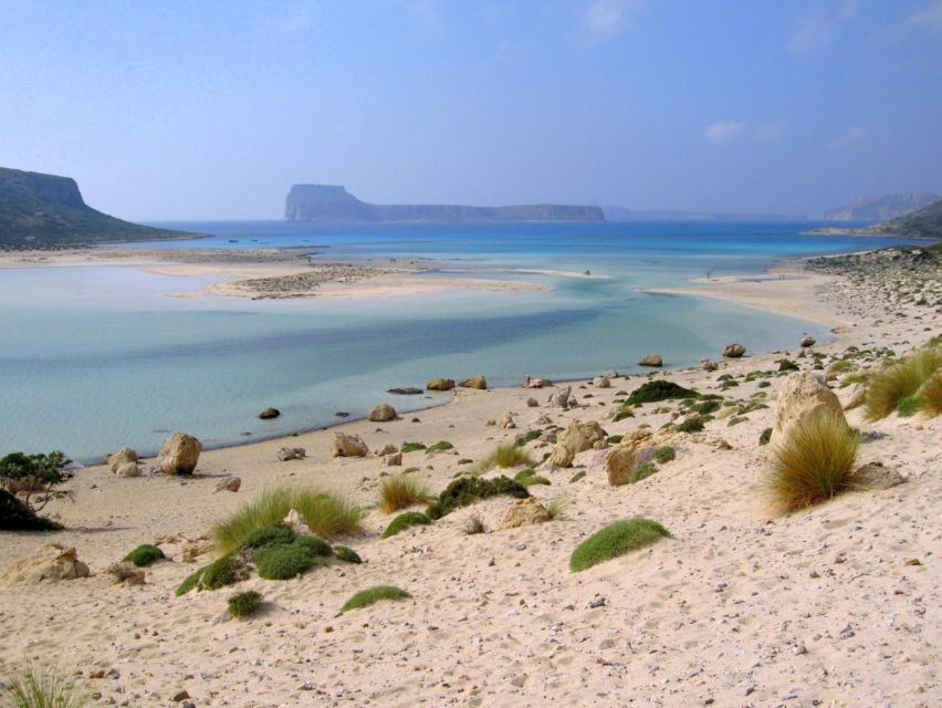 Rethymno: Gramvousa & Balos Lagoon Day Trip with Boat Ticket - Onboard Comfort, the Bar-Meal Option, and the Small-Ship Advantage