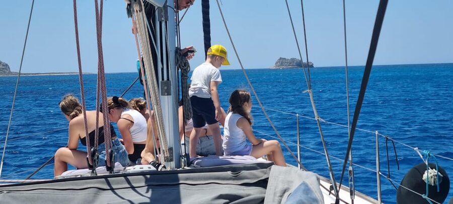 Shared Balos and Gramvousa Sailing Trip with Meal and Drinks - Why this Balos and Gramvousa day trip is so popular