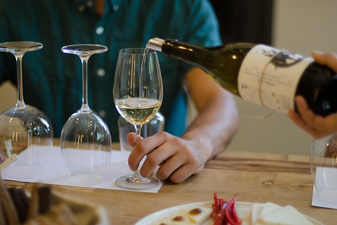 Wine Tasting: Meet the Cretan Vineyard at West Chania - What You’ll Do During the 1.5 Hours (And Why It Works)
